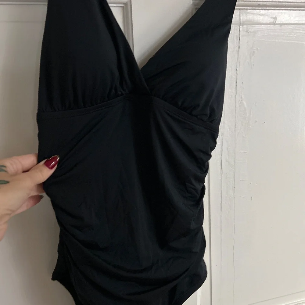 Bathing suit - Picture 3 of 7
